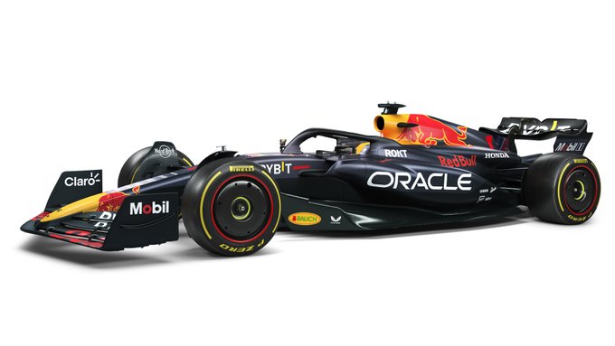 Red Bull prezanton makinën e re