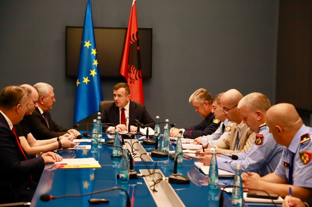 Shqipëri-Republika Çeke, Duka takohet me Ministrin e Brendshëm
