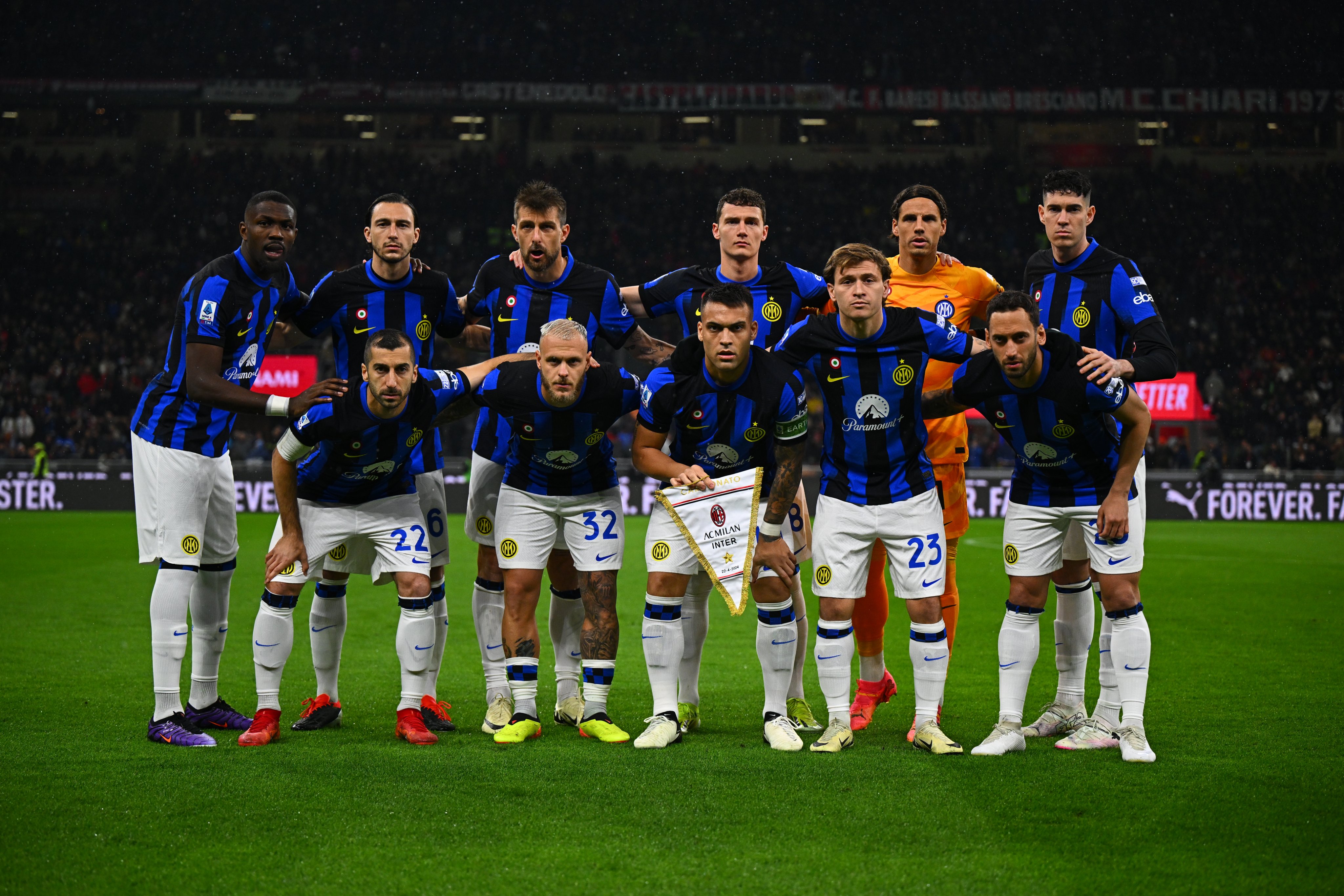 Inter kampion në derbi, në titullin e 20-të firmos dhe Asllani