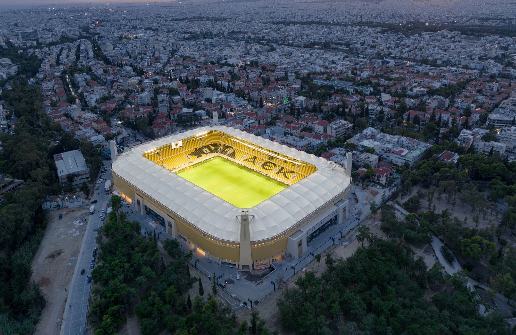 Finale e CL/ Athina blindon stadiumin e AEK, 6 mijë policë…