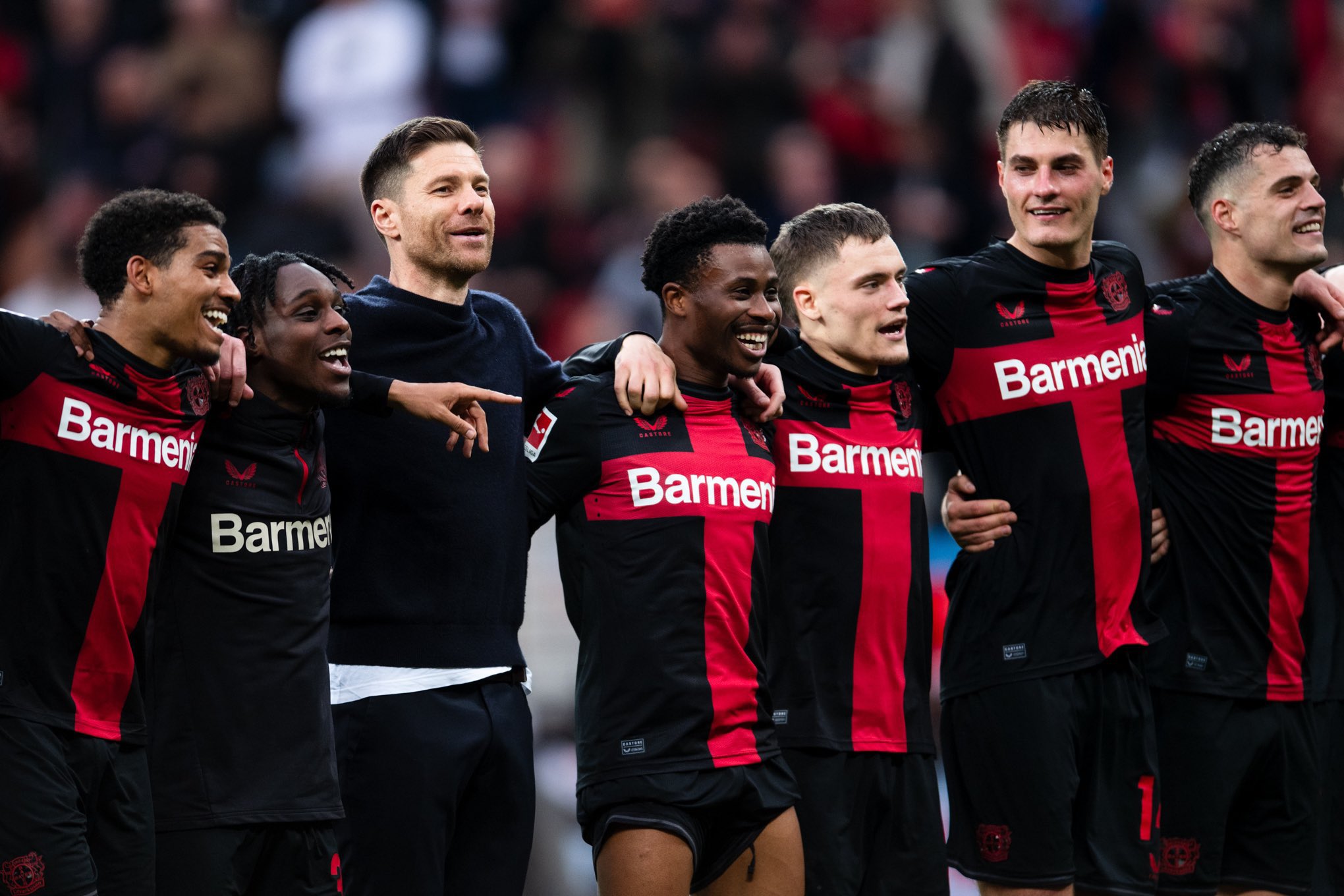 Leverkusen ’50-1′ pa humbje, finale me Atalantën, Olimpiakos në shtëpi me Fioren