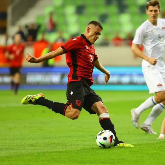 Shqipëria e nis shkëlqyer, tre gola modestëve në miqësore
