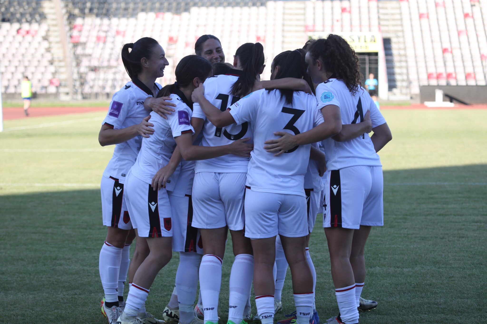 ‘Zvicër 2025’/ Shqipëria për vajza e para e Grupit C5, siguron play-off-in