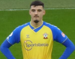 Manchester_United_v_Southampton,_12_February_2022_(Broja)