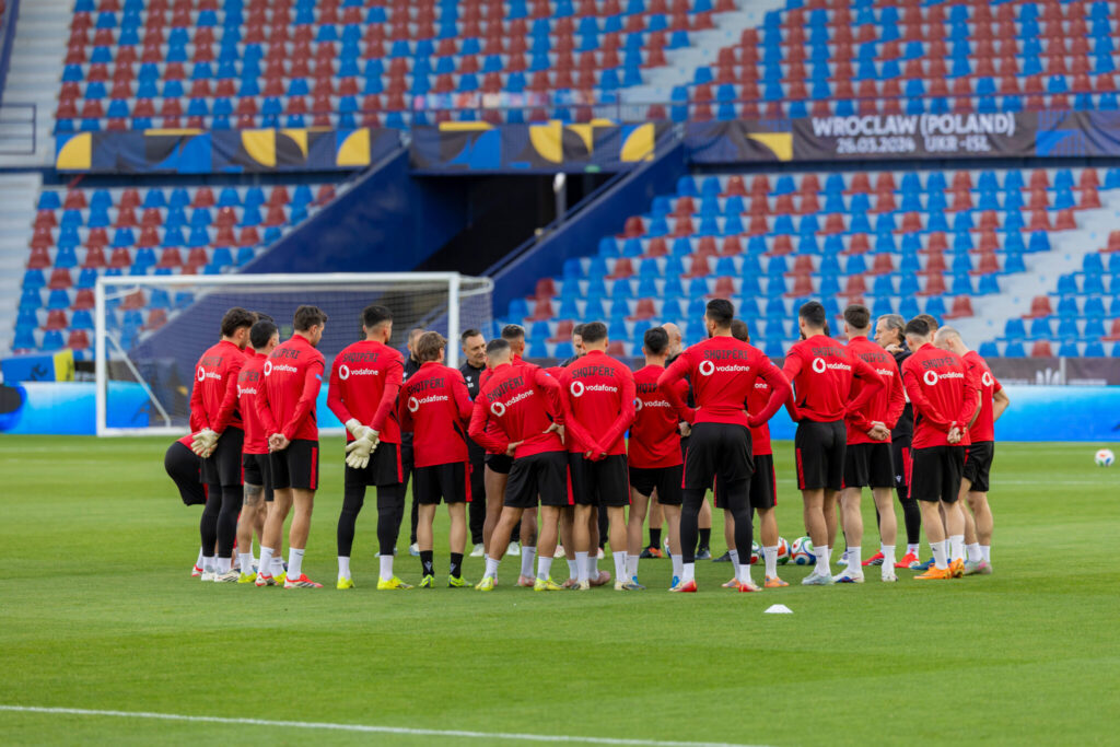 shqipëria në valencia 26