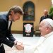 Papa Françesku bekon Kroacinë: Qëndroni të bashkuar, lutuni...